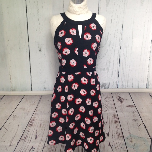Elle Dresses & Skirts - Elle Halter Neck Floral Dress